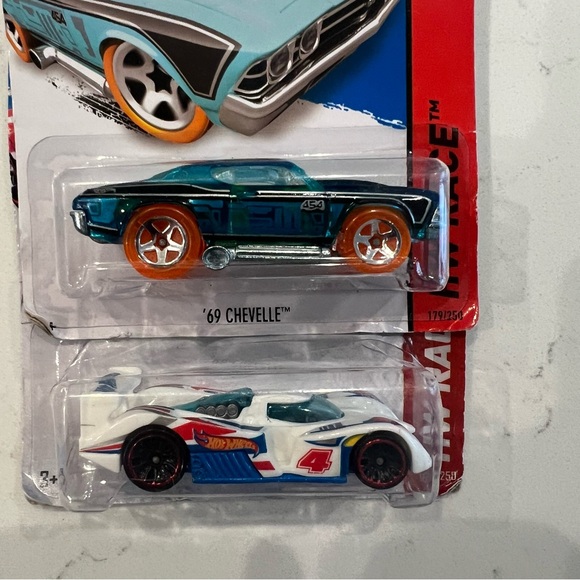 Hot Wheels Die-Cast Car Collection - Multicolor - Picture 4 of 6